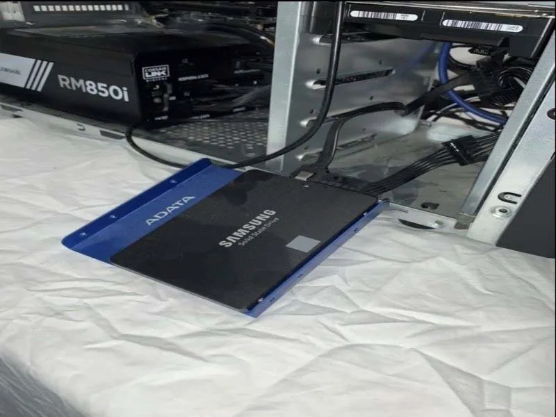huong-dan-cach-thao-o-djia-the-ran-ssd-khoi-pc-trong-vai-phut-h4