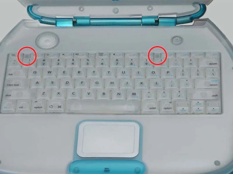 huong-dan-cach-thay-ram-laptop-ibook-g3-clamshell-h2