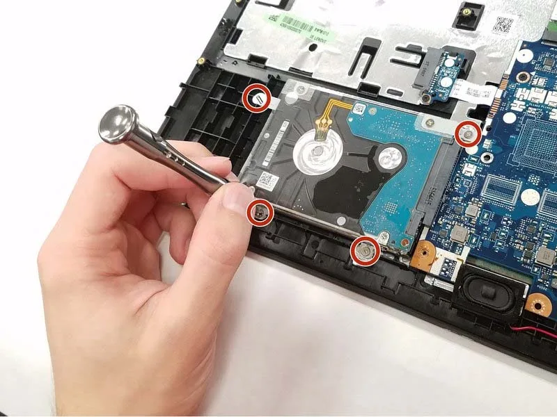 mach-ban-cach-thay-o-cung-laptop-lenovo-ideapad-110-15isk-h10