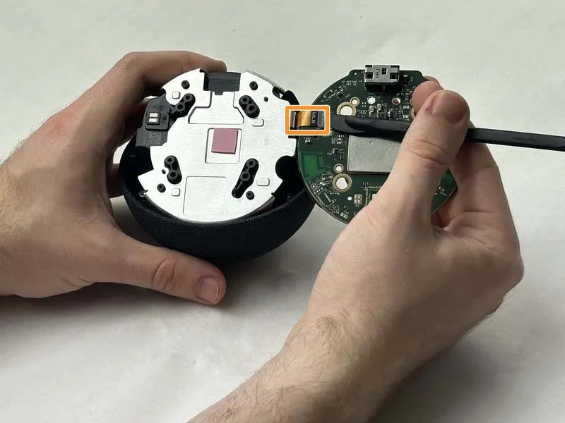 huong-dan-cach-thay-loa-cho-amazon-echo-dot-the-he-thu-5-h3