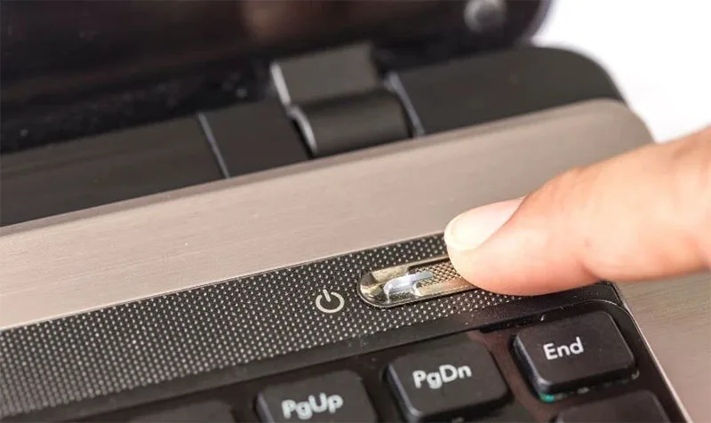 cach-sua-loi-preparing-automatic-repair-tren-windows-11-bang-cach-hard-reboot