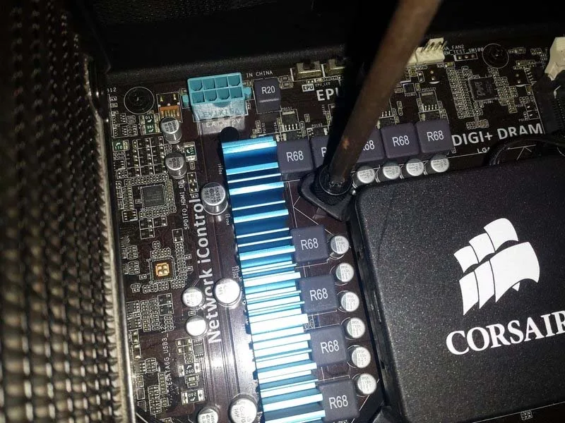 huong-dan-cach-thay-the-bo-tan-nhiet-cpu-cho-pc-choi-game-h2