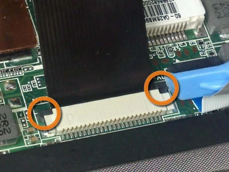 meo-thay-ban-phim-laptop-asus-eee-pc-1018p-h7