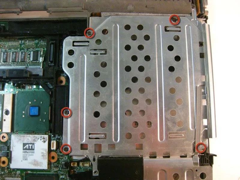 huong-dan-cach-thao-roi-hoan-chinh-ibm-thinkpad-t42-h17