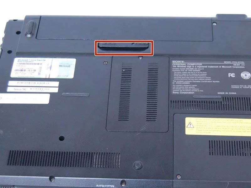meo-thay-loa-laptop-sony-vaio-vpccw17fx-h3