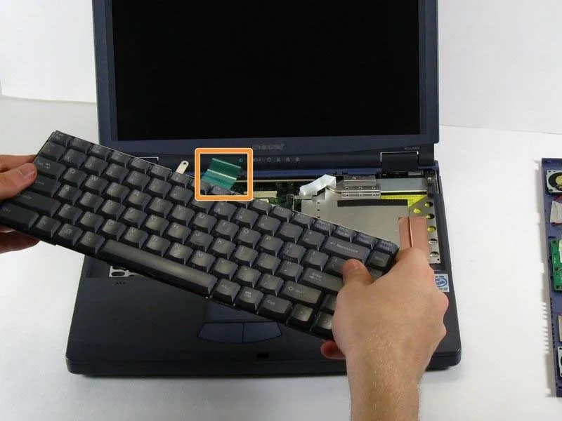 cach-thay-ban-phim-sony-vaio-pcg-f360-h7