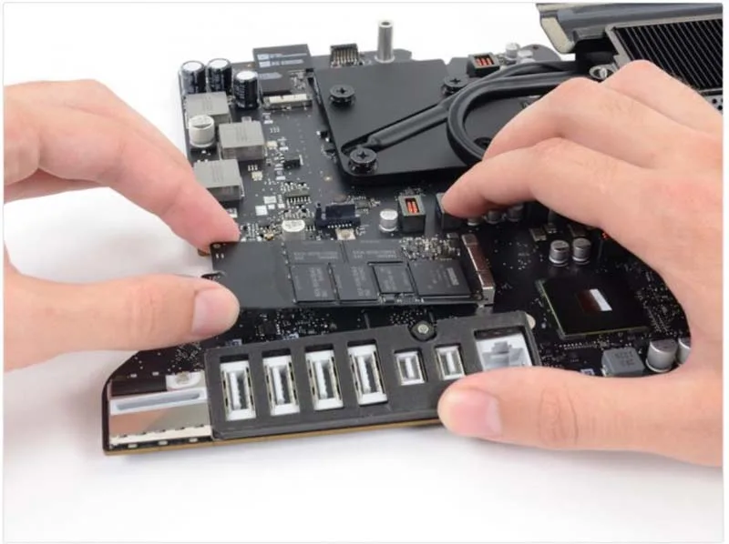 huong-dan-cach-khoi-dong-tu-o-pcie-tren-mac-pro-2009-2012