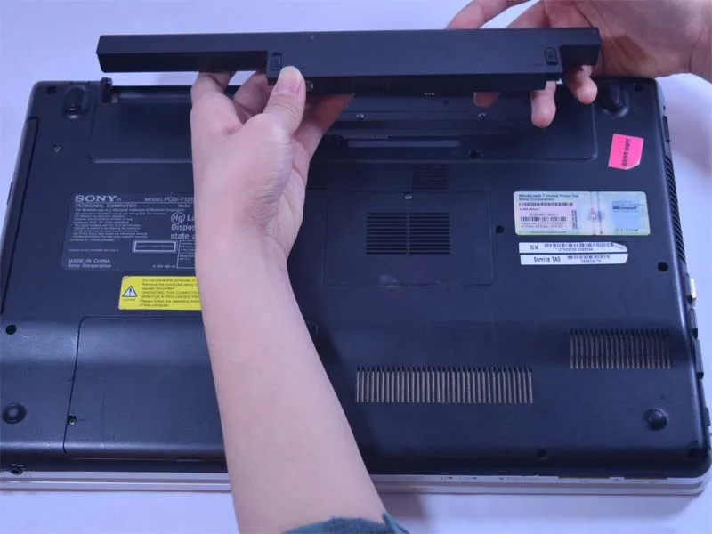 huong-dan-thay-quat-tan-nhiet-laptop-sony-vaio-vpceb11fm-h3