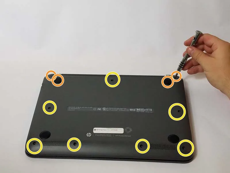 quy-trinh-thay-o-cung-hdd-cho-laptop-hp-pavilion-11-n010dx