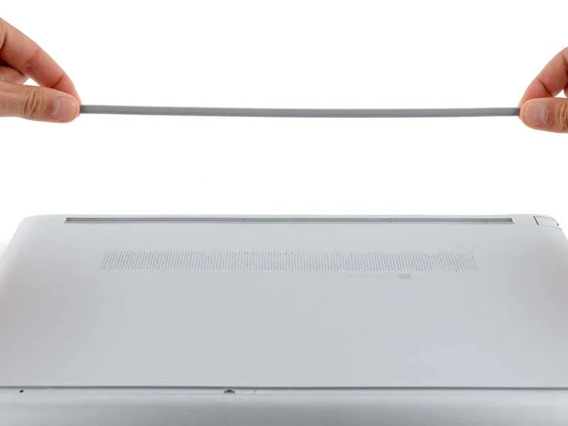 cac-buoc-thay-nap-lung-laptop-hp-15-dw-djung-cach-h5