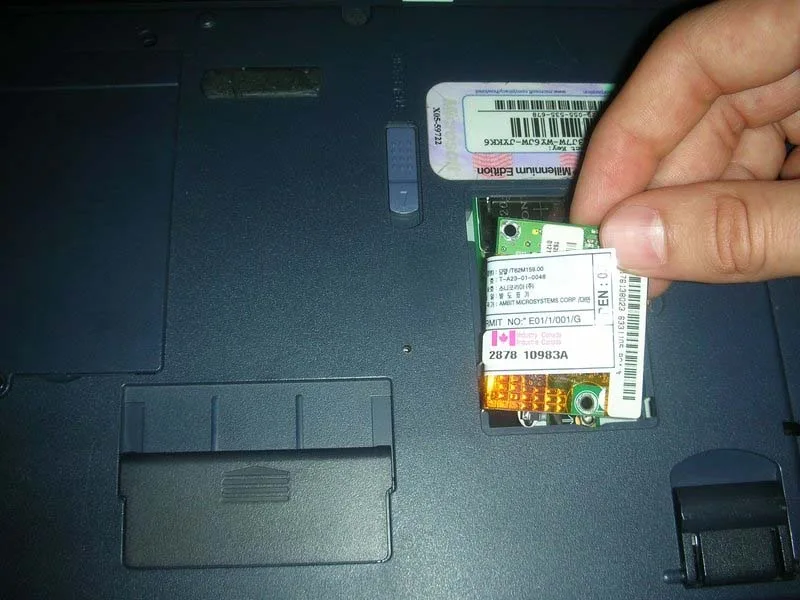cac-buoc-thay-pin-djong-ho-sony-vaio-pcg-981l-h5