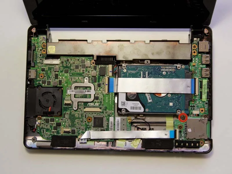 huong-dan-cach-thay-the-o-cung-cho-asus-eee-pc-1005peb-h23