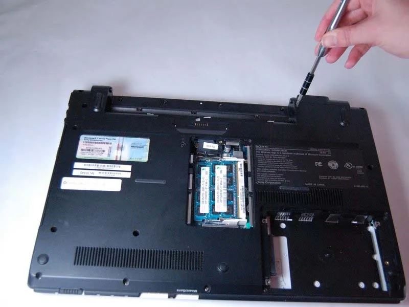 meo-thay-loa-laptop-sony-vaio-vpccw17fx-h5