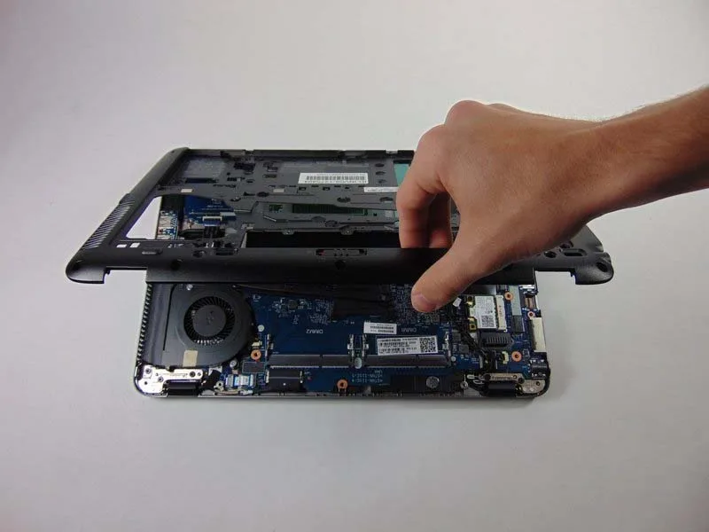 cach-thay-tan-nhiet-va-quat-cho-hp-elitebook-840-g1-h12