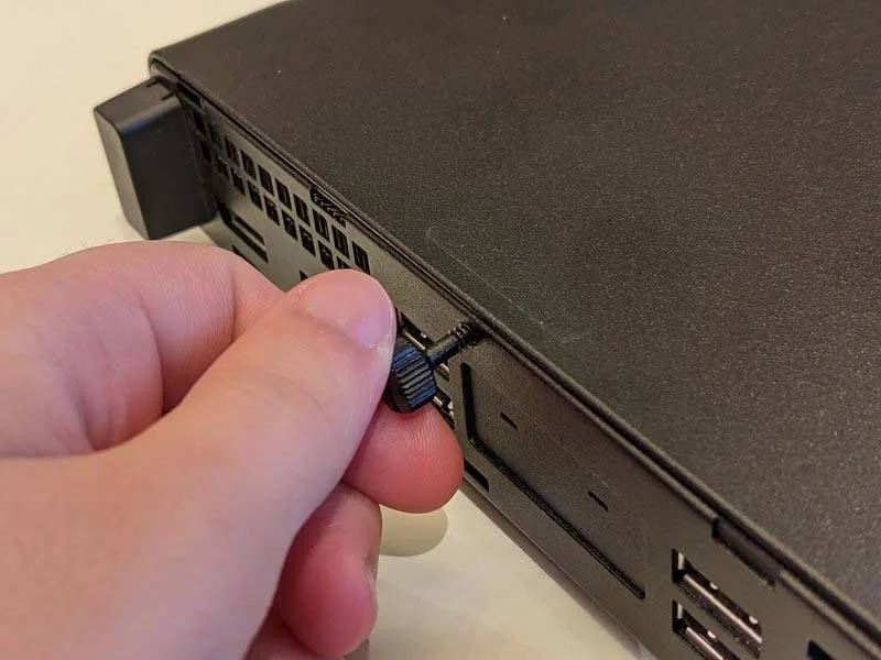 huong-dan-cach-thay-hoac-nang-cap-ram-cho-hp-prodesk-400-g5-mini-h2
