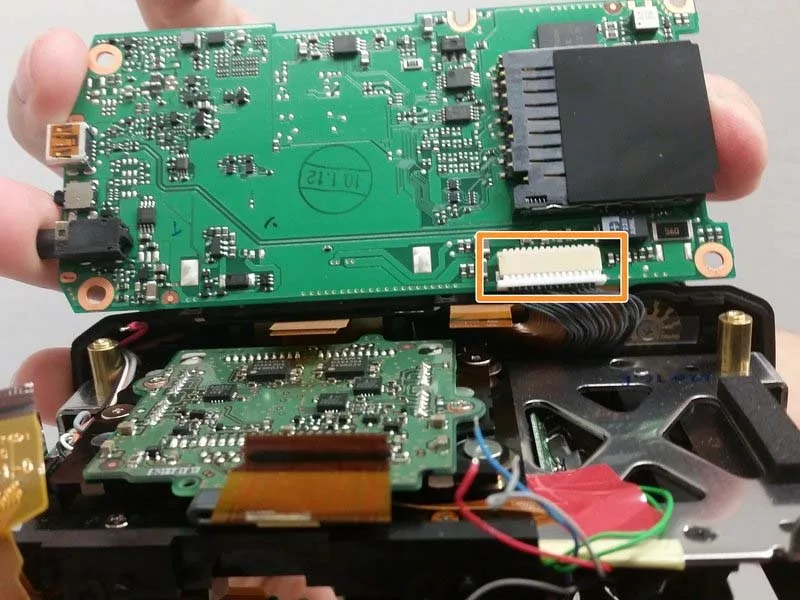 cach-thay-mainboard-may-anh-nikon-d3000-h5
