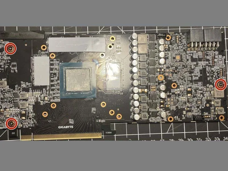cach-thay-keo-tan-nhiet-cho-gigabyte-geforce-rtx-2070-super-h5