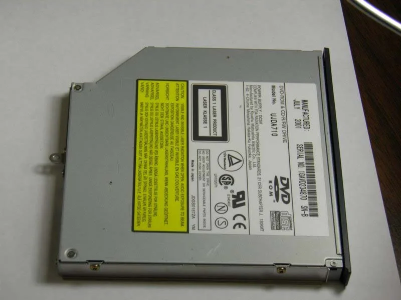 huong-dan-thay-o-djia-dvd-cho-laptop-sony-vaio-pcg-981l-h10