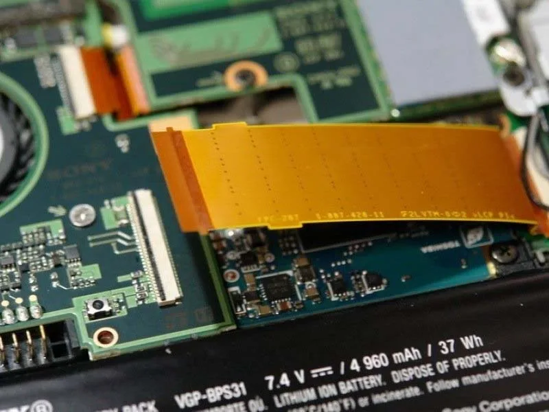 huong-dan-cach-thay-the-ssd-cho-laptop-sony-vaio-duo-11-h7
