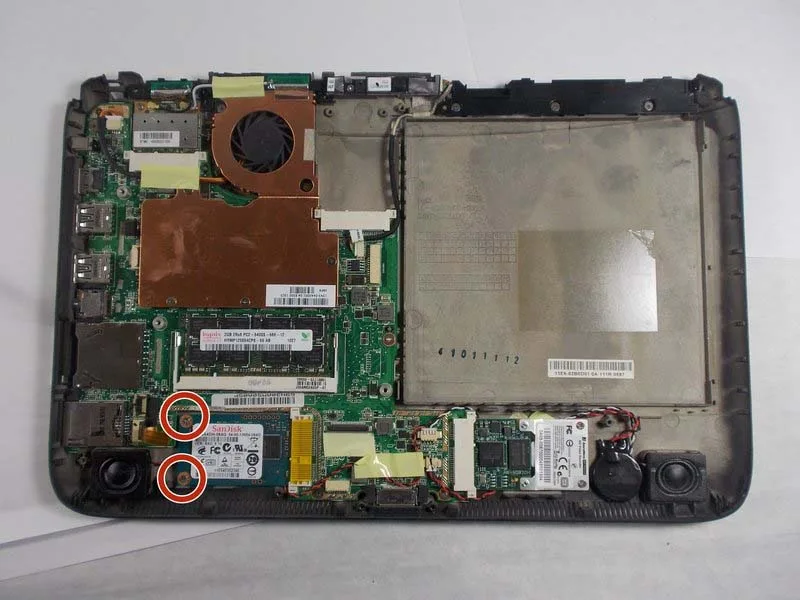 quy-trinh-thay-ssd-tren-exopc-slate-h4