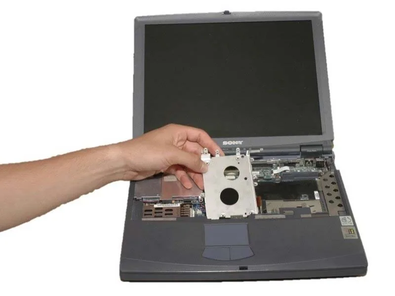 huong-dan-thay-quat-tan-nhiet-cho-sony-vaio-pcg-933a-h9