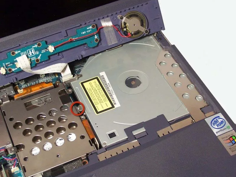 cach-thay-o-djia-cddvd-cho-sony-vaio-pcg-f420
