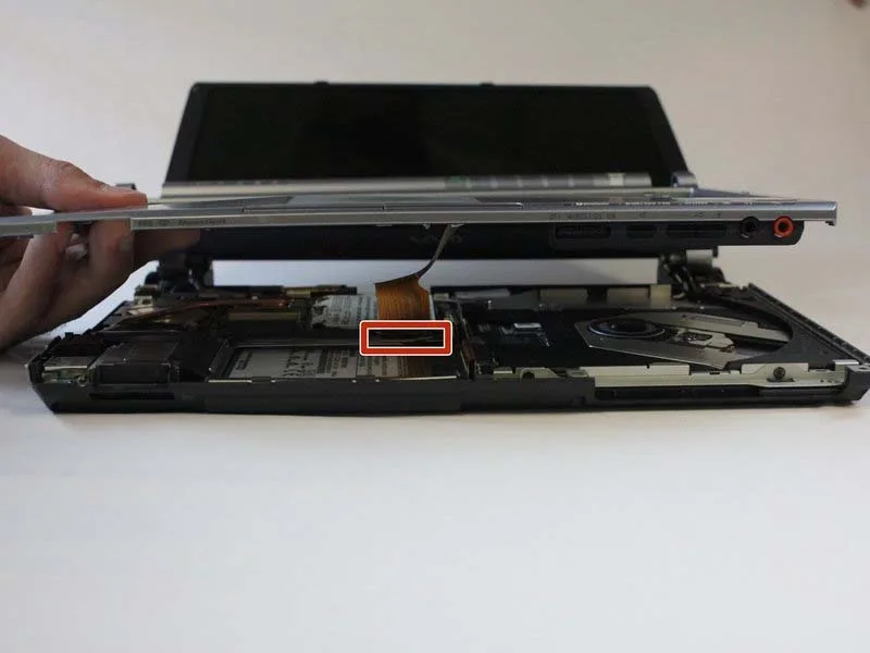 huong-dan-cach-thay-the-o-cung-sony-vaio-pcg-4g1l-h15