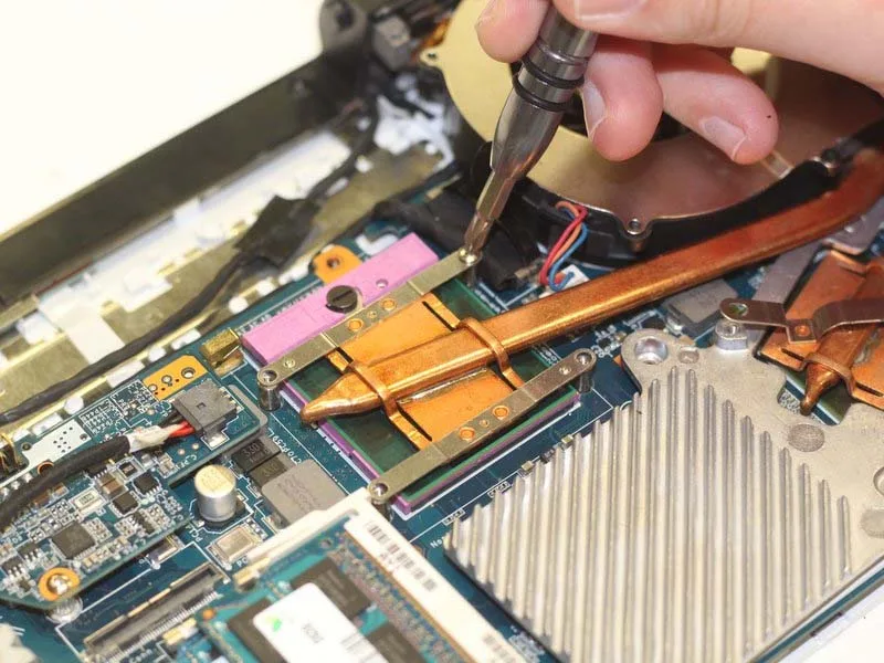 huong-dan-thay-quat-tan-nhiet-laptop-sony-vaio-vpccw17fx-h7
