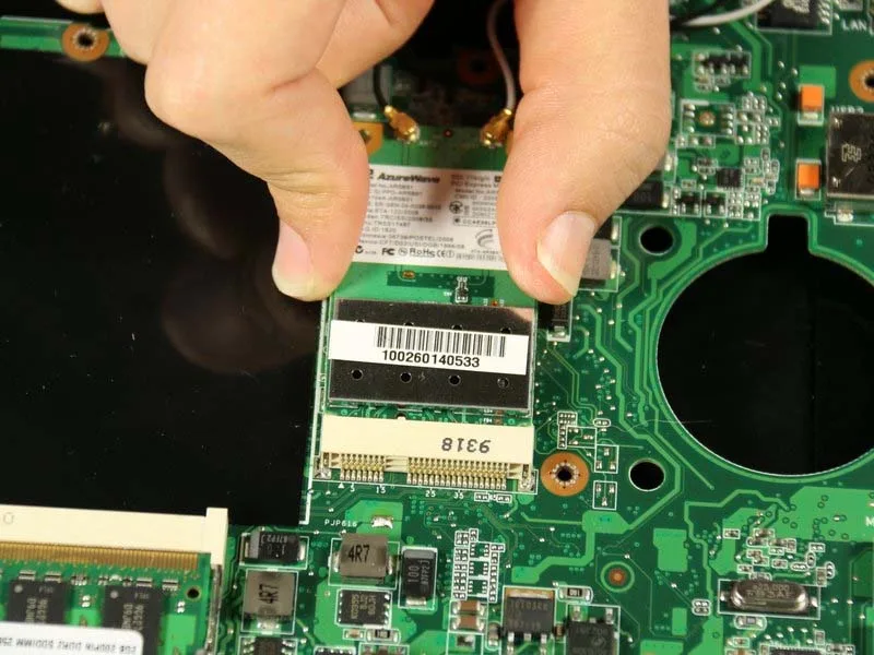 cach-thay-card-mang-khong-day-asus-eee-pc-1000he-h22