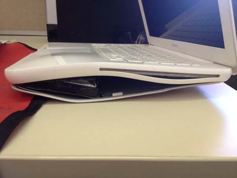 dau-hieu-khi-nao-can-thay-pin-asus-eee-pc-1008ha-h2