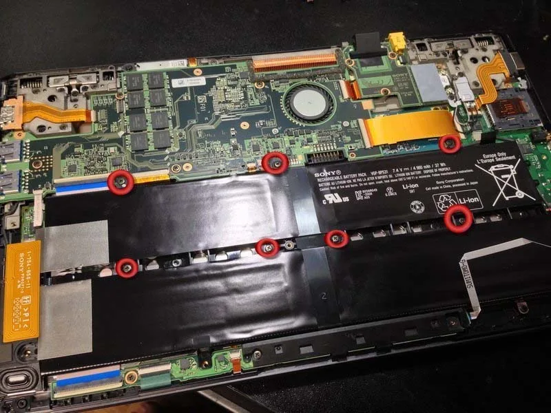 huong-dan-cach-thay-the-ssd-cho-laptop-sony-vaio-duo-11-h6