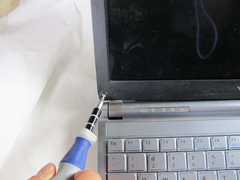 huong-dan-thay-man-hinh-hien-thi-sony-vaio-vgn-txn25n-h3