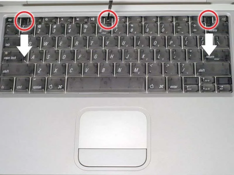 cach-thay-khay-giu-the-pcmcia-tren-powerbook-g4-titanium-onyx