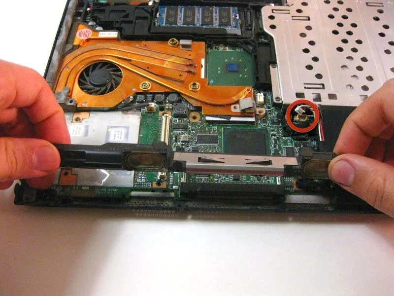 huong-dan-cach-thao-roi-hoan-chinh-ibm-thinkpad-t42-h13
