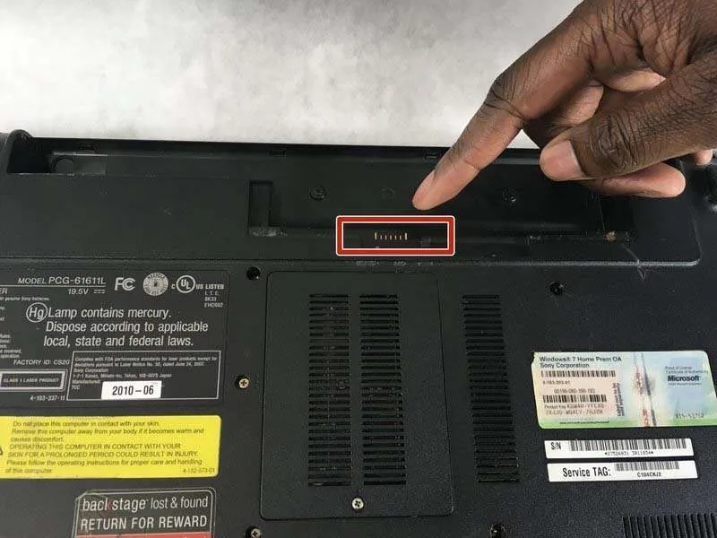 Các Bước Thay Pin Sony VAIO VPCEE26FX Chi Tiết từ A - Z