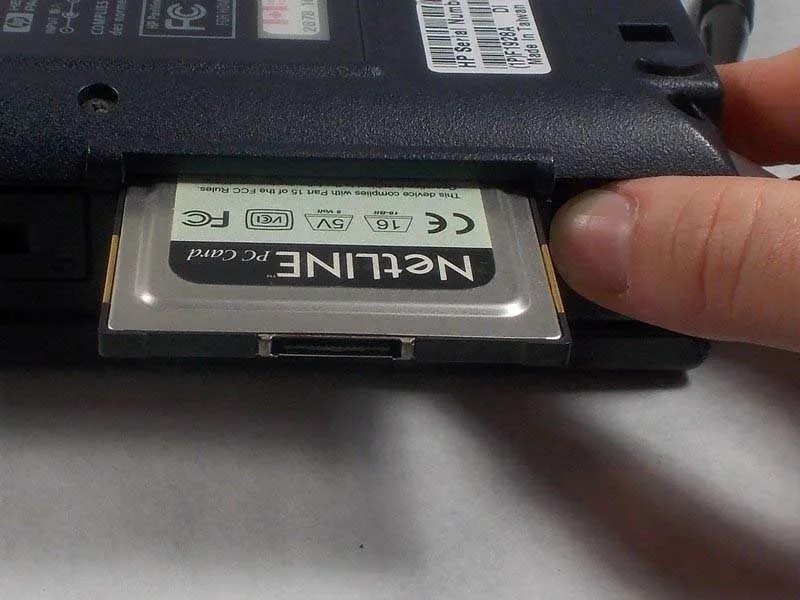 Các Bước Thay Thế Cổng PCI Trên HP Pavilion N3350 Đơn Giản