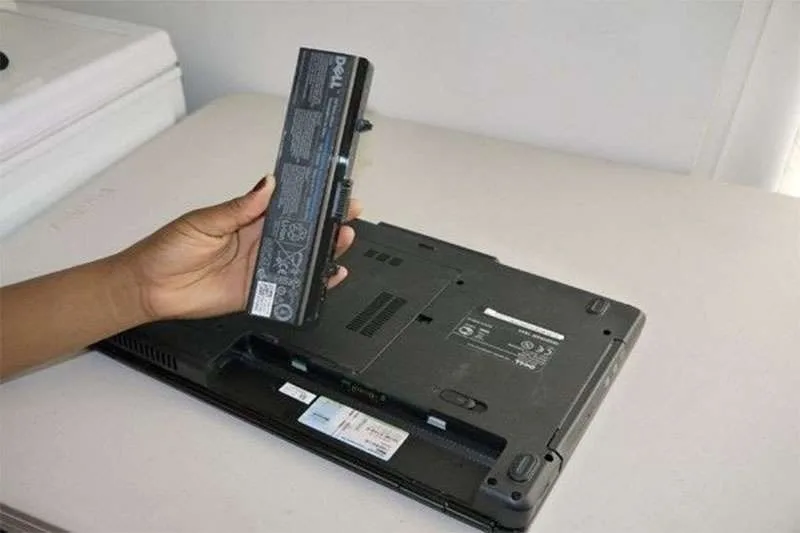 Hướng Dẫn Cách Kích Pin Laptop(Lenovo, Asus, HP..) Bị Kiệt