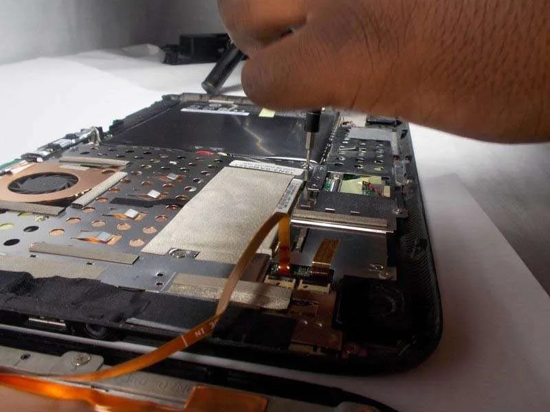 Cách Thay Quạt CPU Cho ExoPC Slate Chỉ Mất 5 Phút
