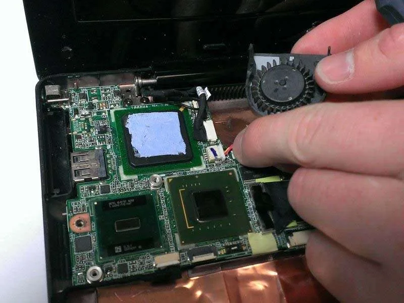 Cách Thay Quạt Tản Nhiệt Trên Asus Eee PC 1008ha Cực Nhanh
