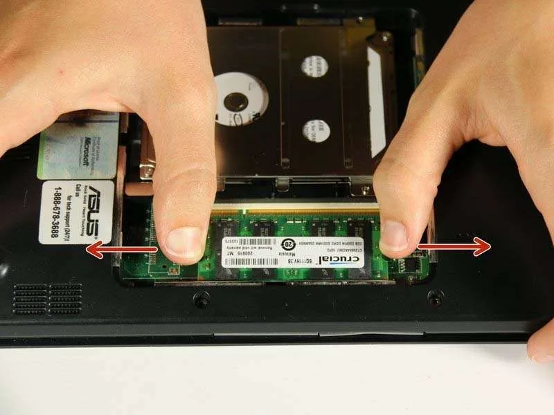 Cách Thay Thế RAM Cho Asus Eee PC 1000HE Trong Tích Tắc