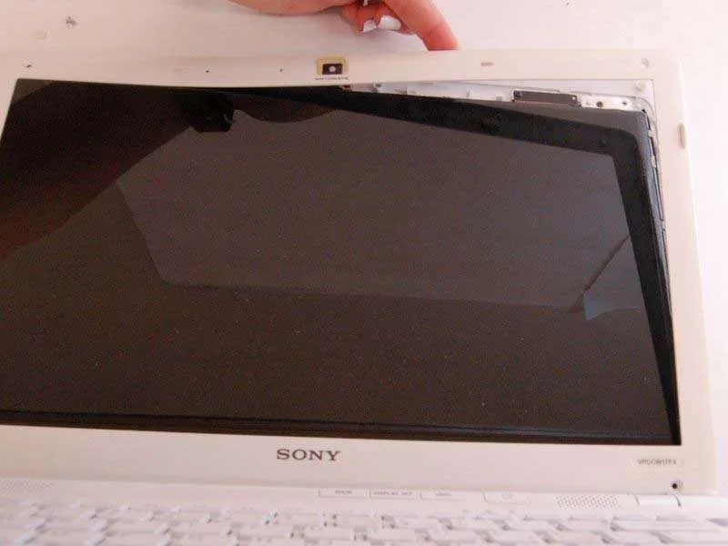 Cách Thay Webcam Sony Vaio VPCCW17FX Chuẩn Xác 100%