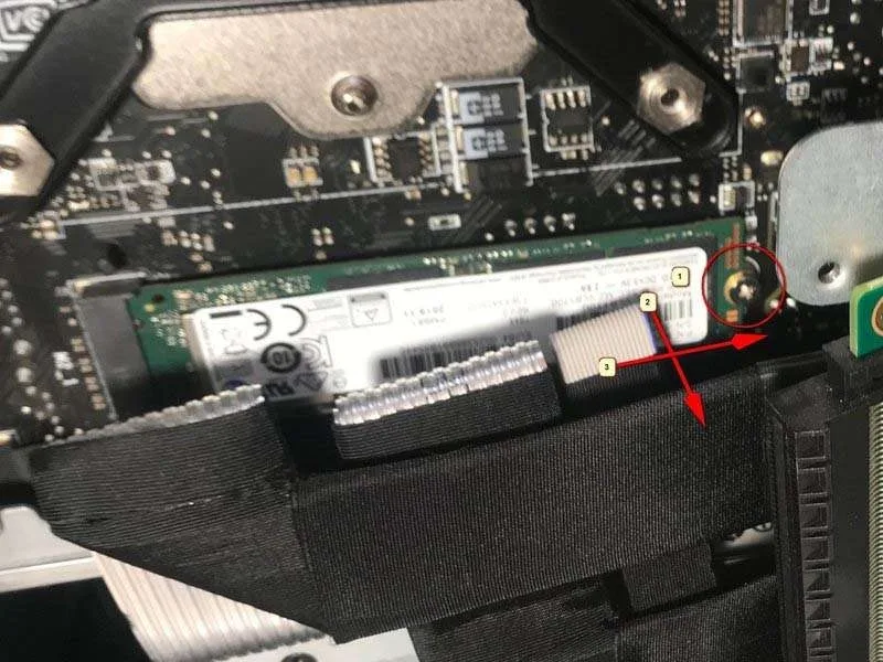 Hướng Dẫn 6 Bước Thay Ổ SSD Corsair One i145 M.2 NVME Đơn Giản