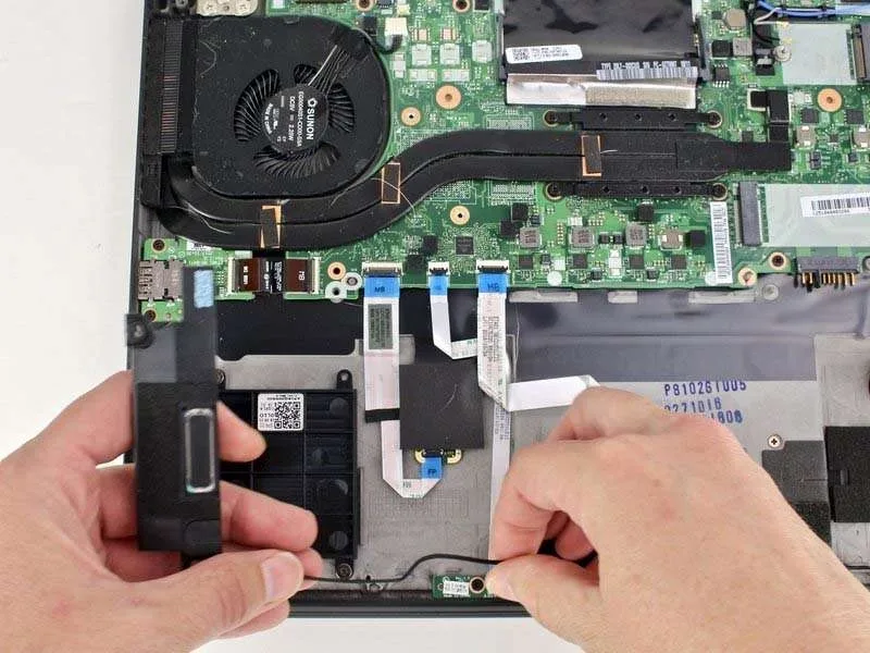 Hướng Dẫn Các Bước Thay Loa Lenovo ThinkPad T480s Hiệu Quả