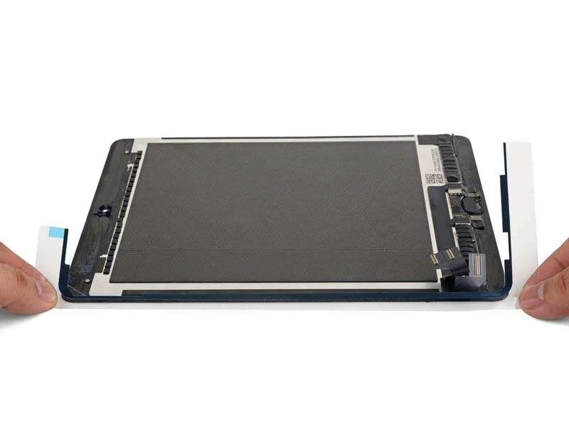 Hướng Dẫn Cách Dán Keo 3 Mảnh Cho Màn Hình iPad Đơn Giản