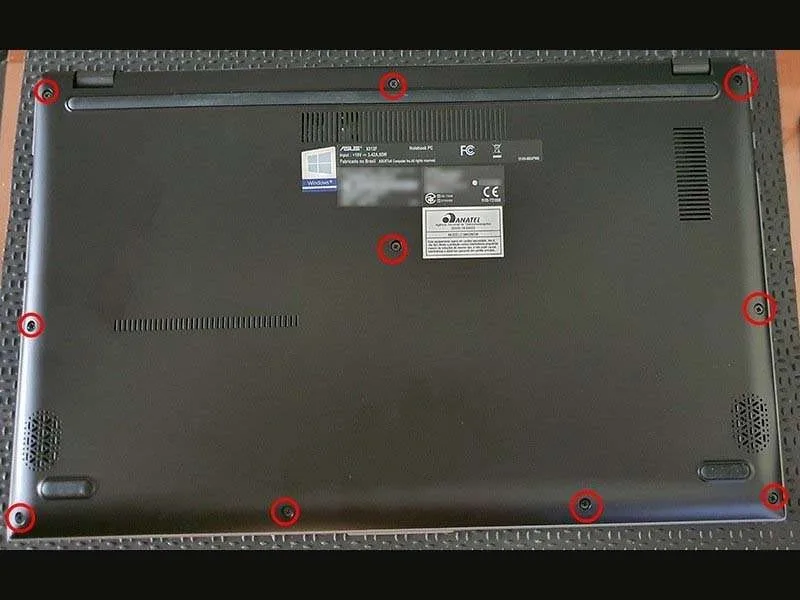 Hướng Dẫn Cách Lắp Đặt Module PCIe NVMe Gen3 Dễ Dàng