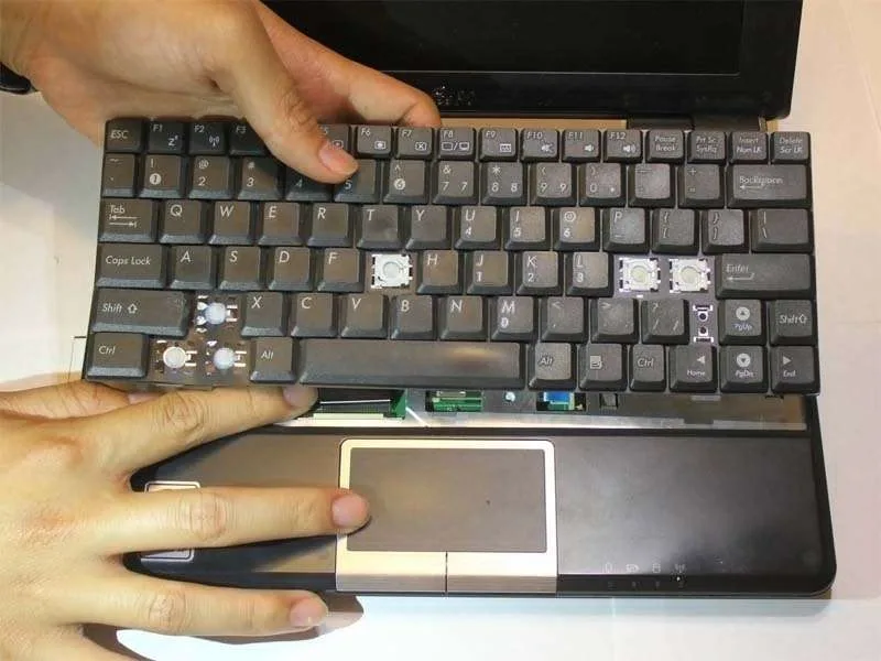 Hướng Dẫn Cách Thay Bàn Phím Asus EEE PC 1000HD Chỉ Trong 2 Giây