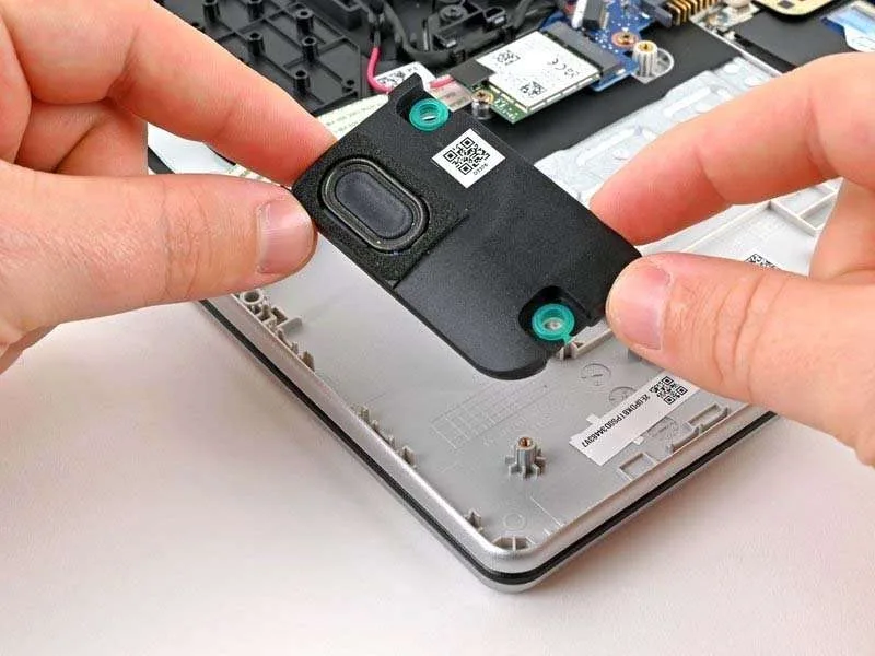 Hướng Dẫn Cách Thay Loa Cho Laptop HP 15-fc0000 Series Dễ Dàng