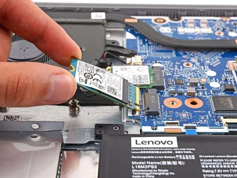 Hướng Dẫn Cách Thay Ổ Cứng SSD Cho Lenovo IdeaPad 3-15IIL05