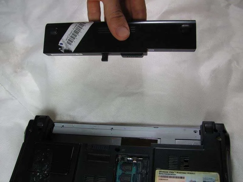 Hướng Dẫn Cách Thay Pin laptop Sony Vaio VGN-TXN25N Dễ Nhất