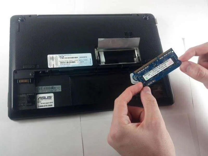 Hướng Dẫn Cách Thay RAM Trên ASUS Eee PC 1018P Chuẩn